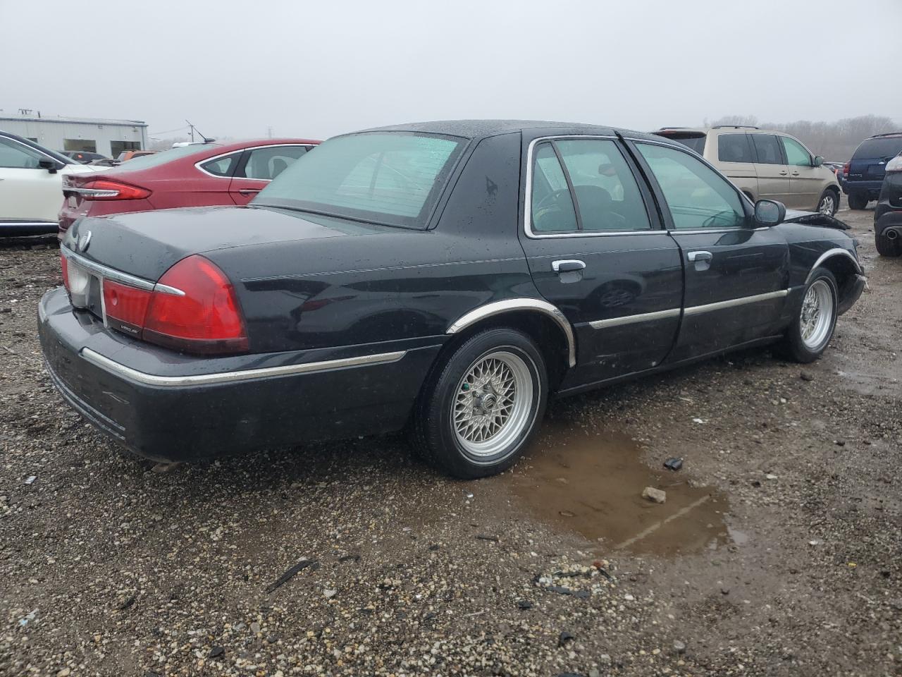 2000 Mercury Grand Marquis - Image 3