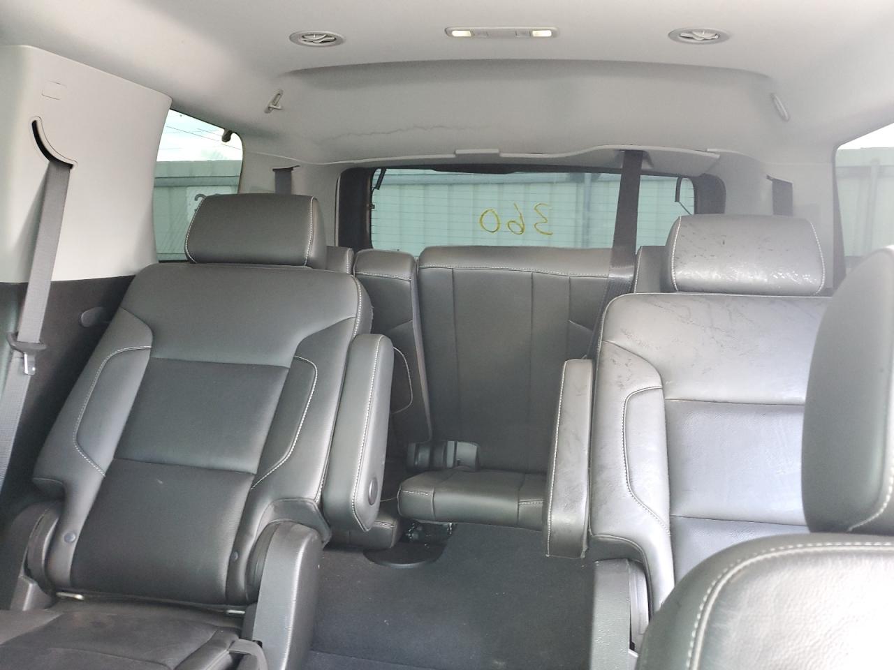 2019 Chevrolet Tahoe C1500 Lt VIN: 1GNSCBKC6KR176236 Lot: 47860495