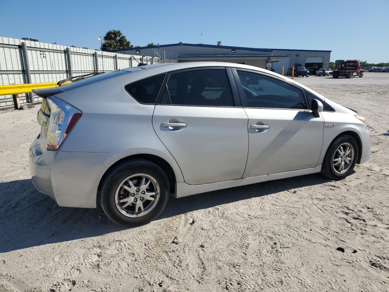 2010 Toyota Prius - Image 3