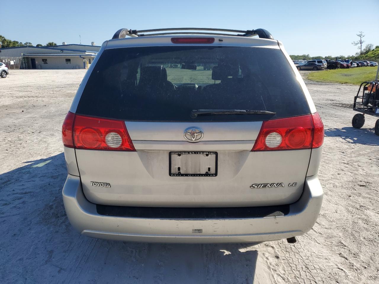 2006 Toyota Sienna - Image 6