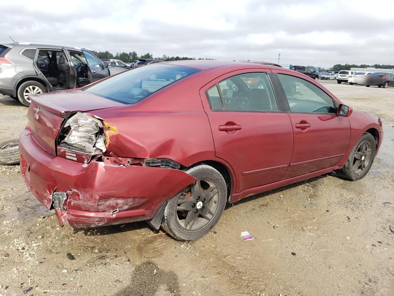 2006 Mitsubishi Galant - Image 3