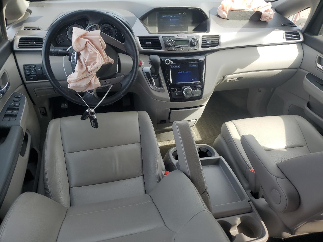 2015 Honda Odyssey - Image 8