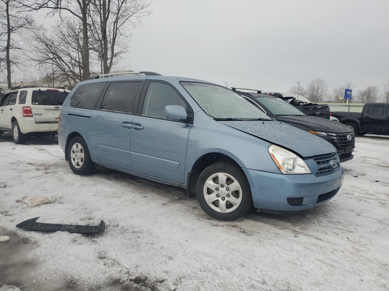 2010 Kia Sedona - Image 4