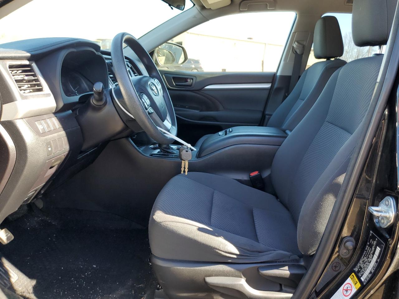 5TDBZRFH8JS864356 TOYOTA HIGHLANDER 2018