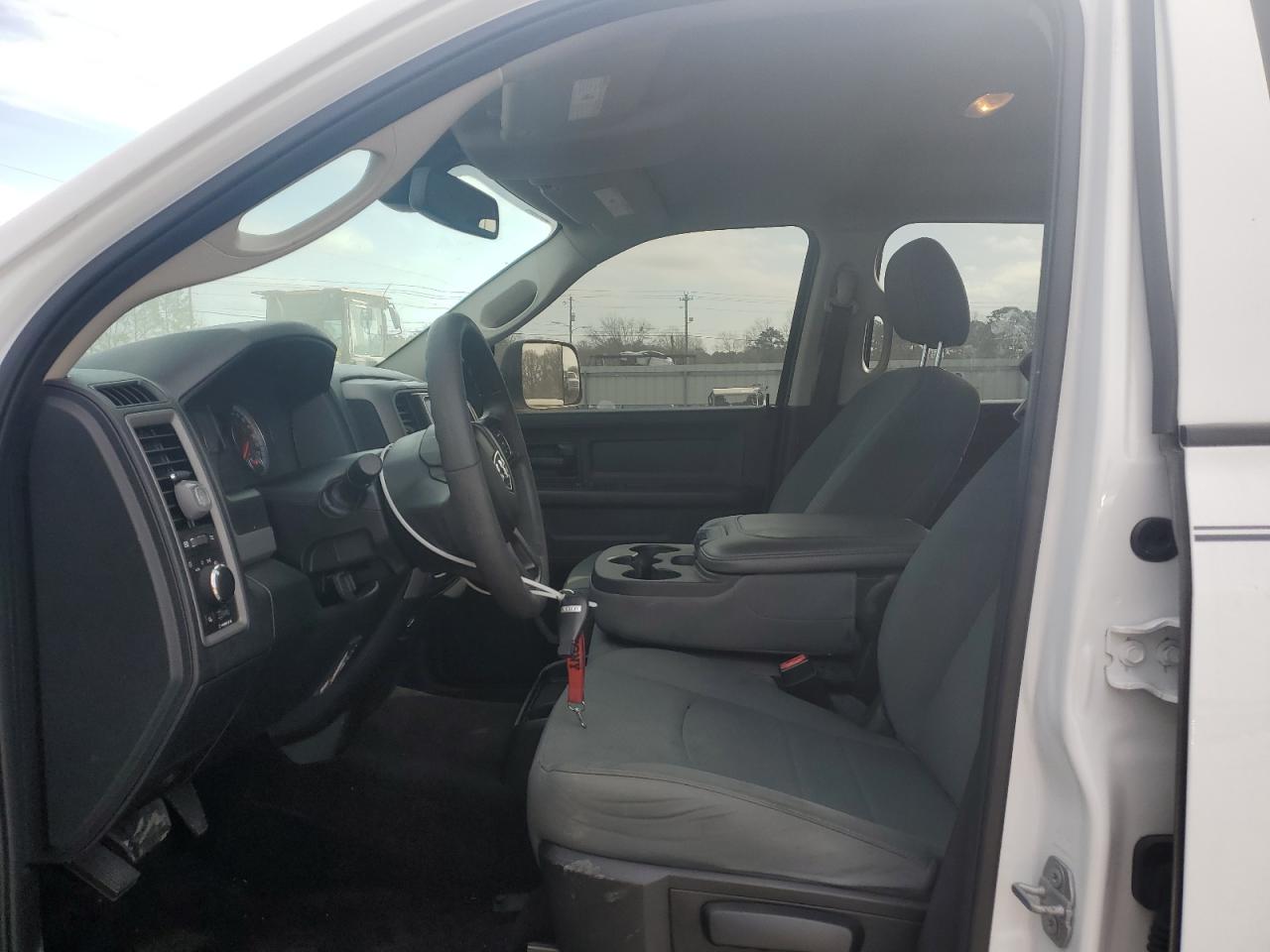 2018 RAM 1500 - Image 7