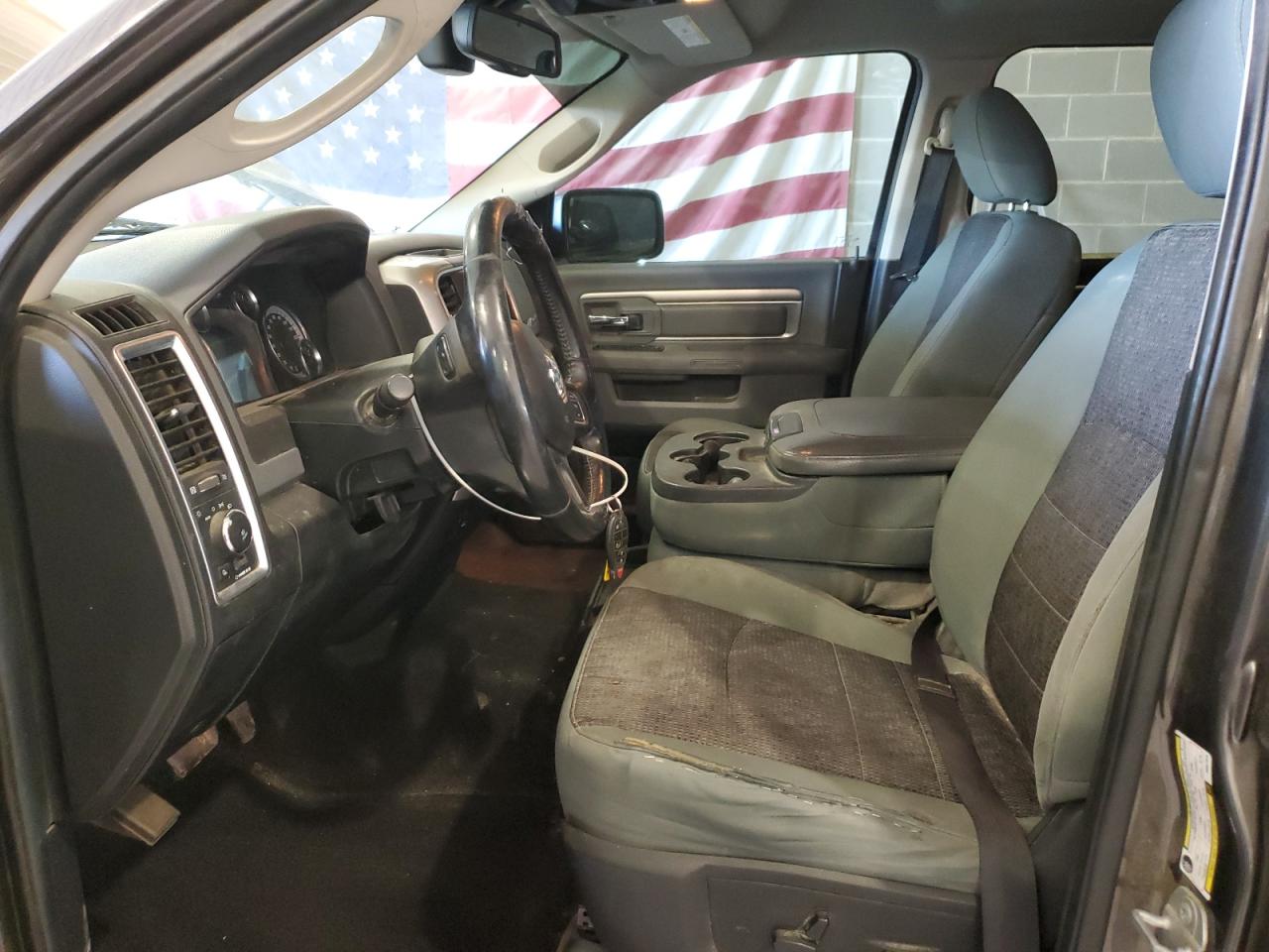 2017 RAM 1500 - Image 7