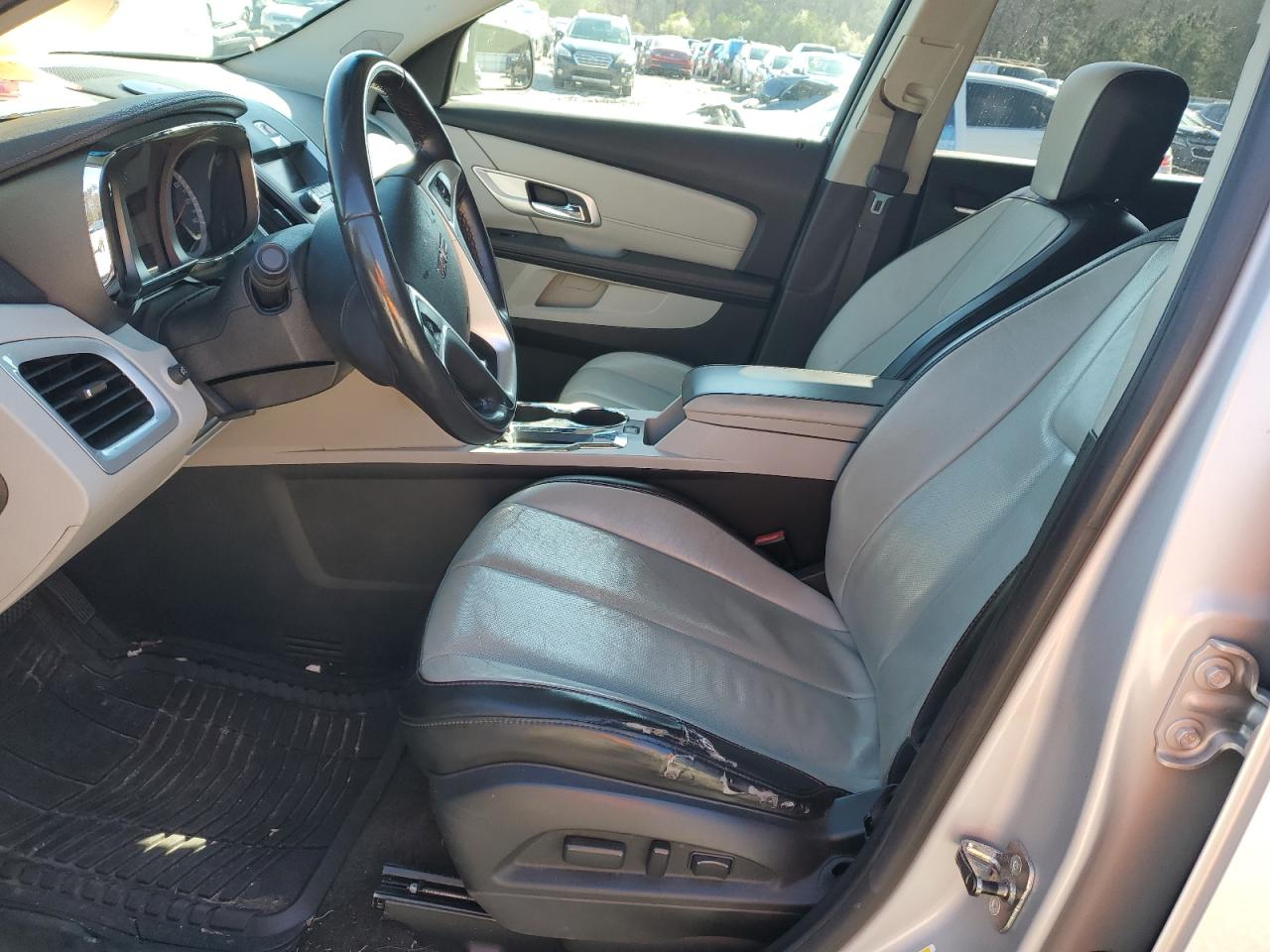 2011 GMC Terrain - Image 7