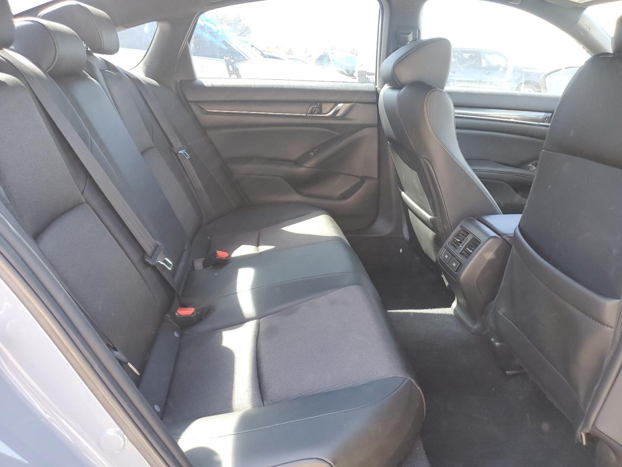 2021 Honda Accord - Image 10