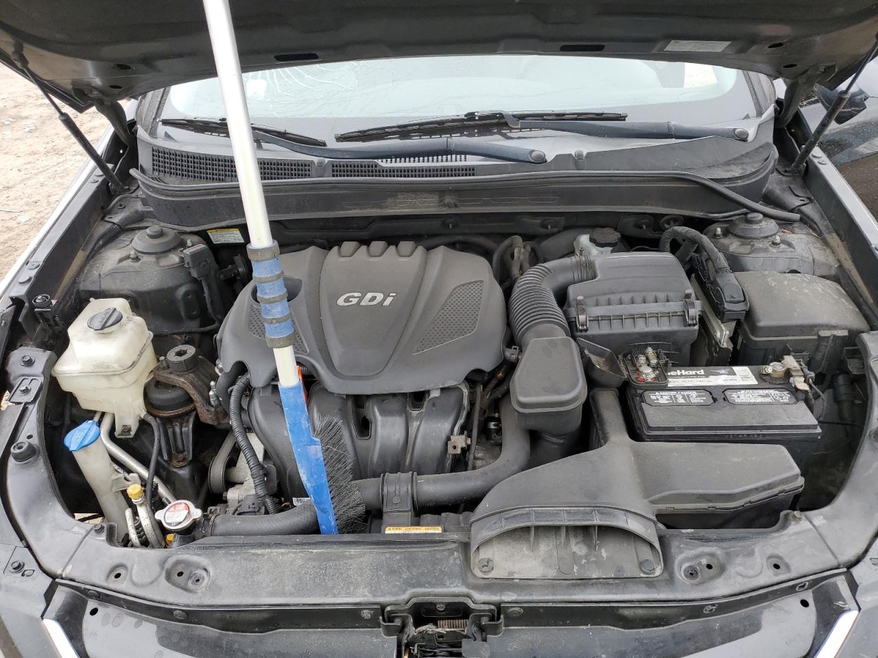 2011 Hyundai Sonata - Image 11