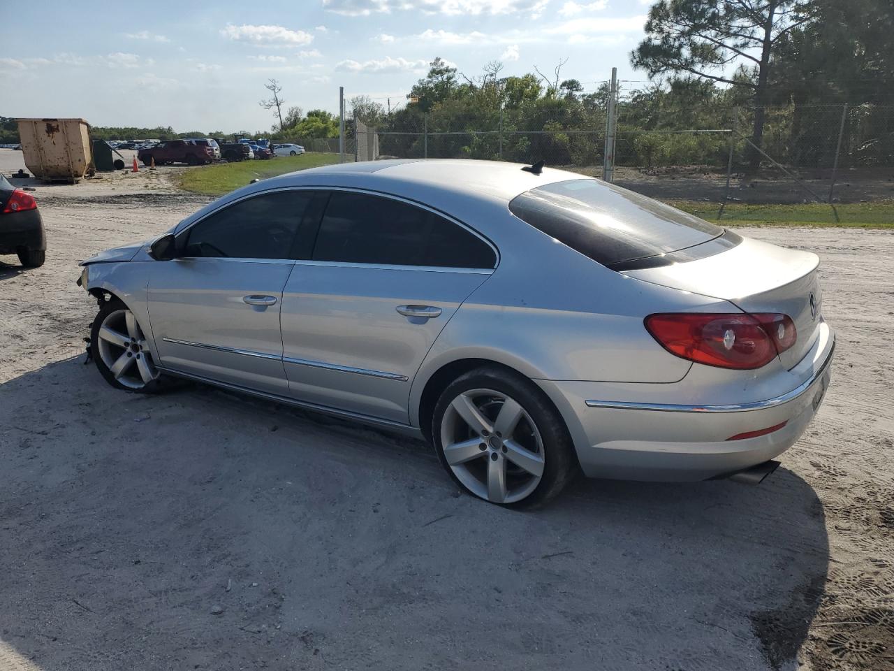 2012 Volkswagen Passat CC - Image 2