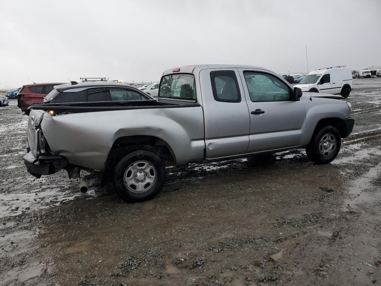 2015 Toyota Tacoma - Image 3