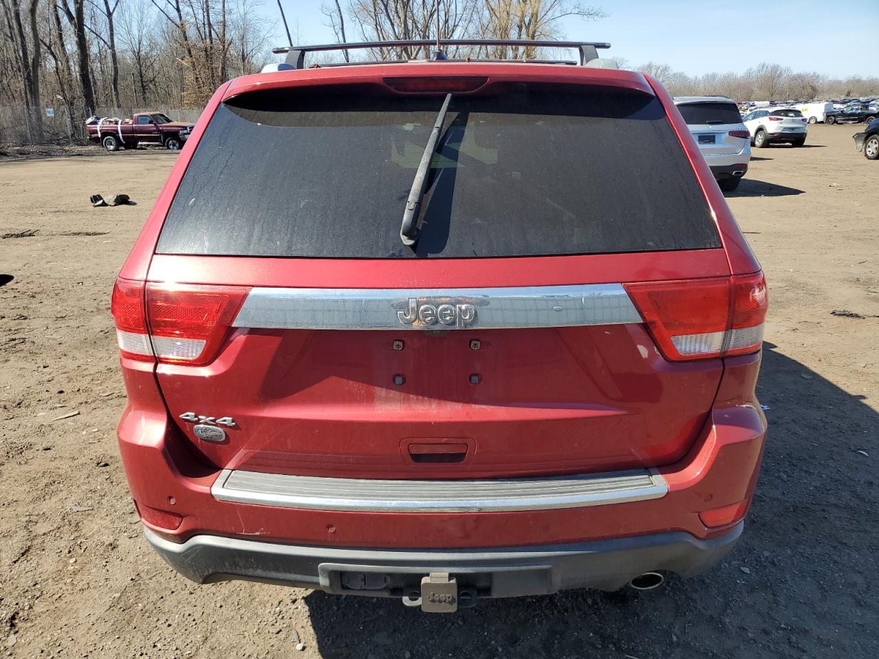 2011 Jeep Grand Cherokee - Image 6