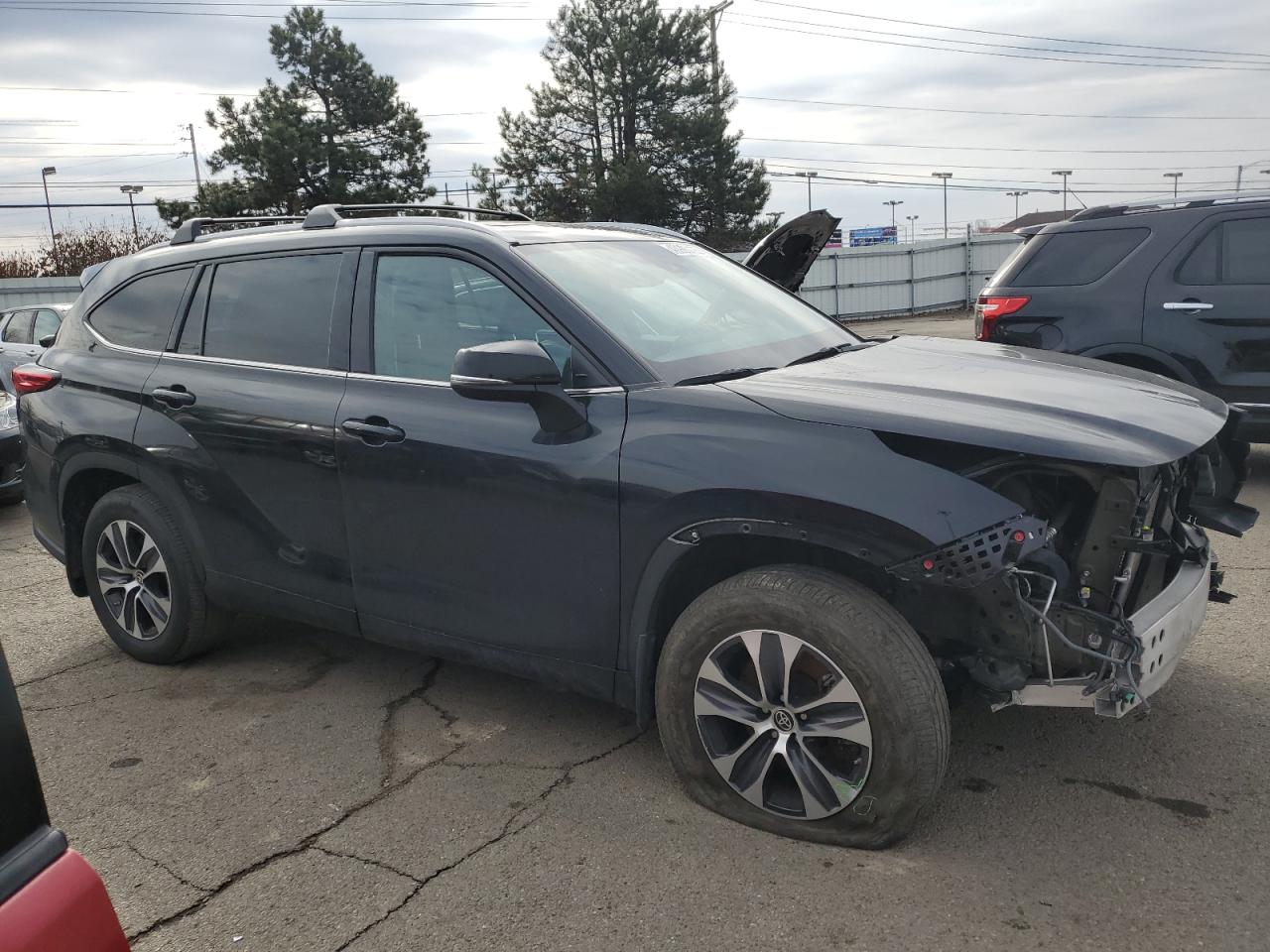 5TDGZRBH2NS575653 TOYOTA HIGHLANDER 2022