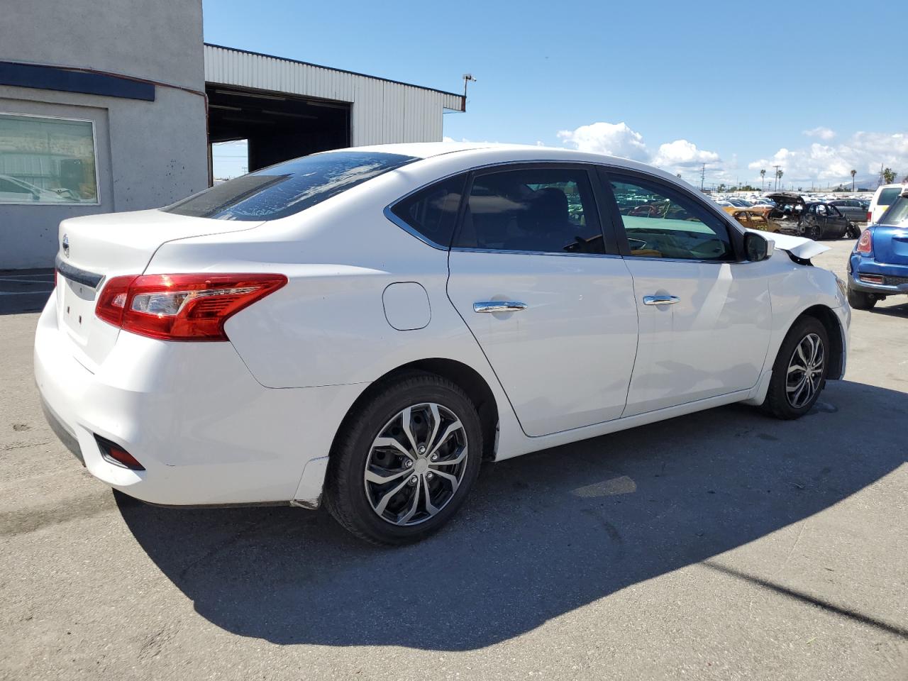3N1AB7AP8JY348772 NISSAN SENTRA 2018