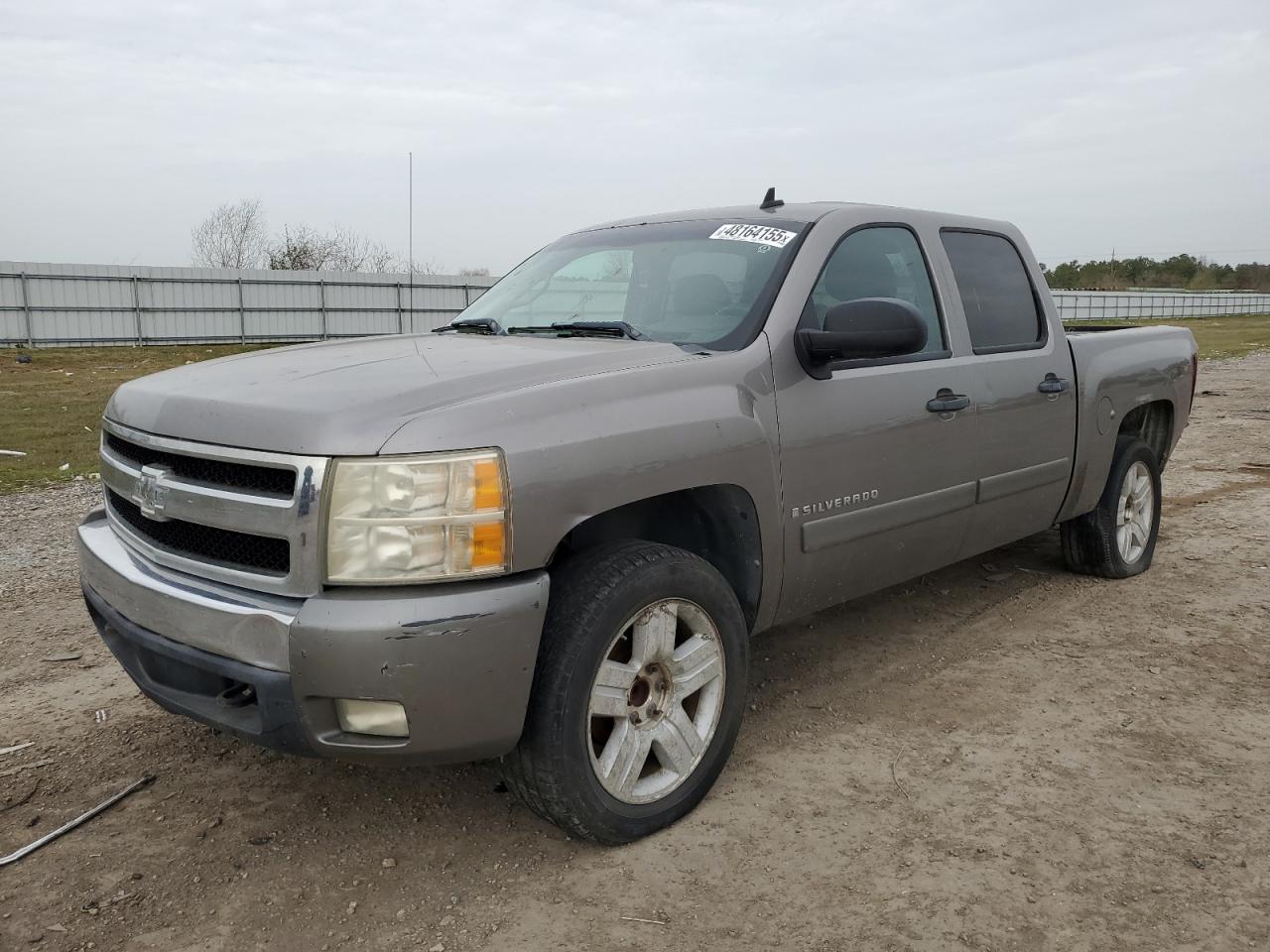 2007 Chevrolet Silverado - Image 1