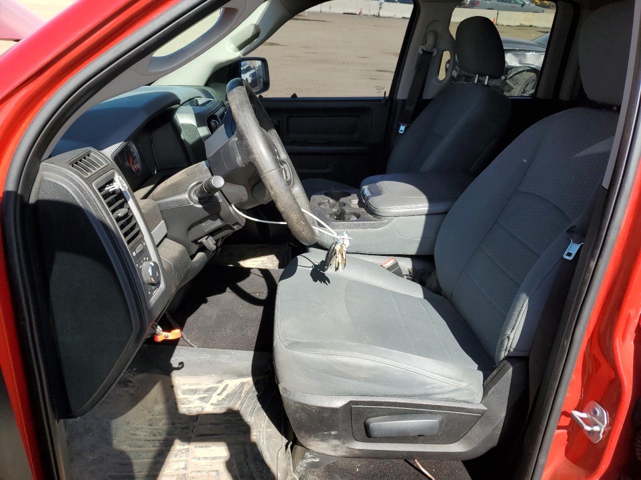 2015 RAM 1500 - Image 7