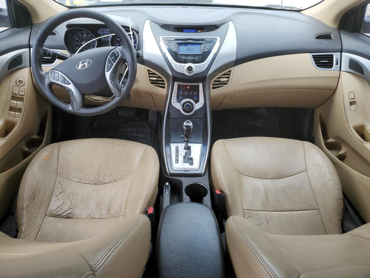 2012 Hyundai Elantra - Image 8
