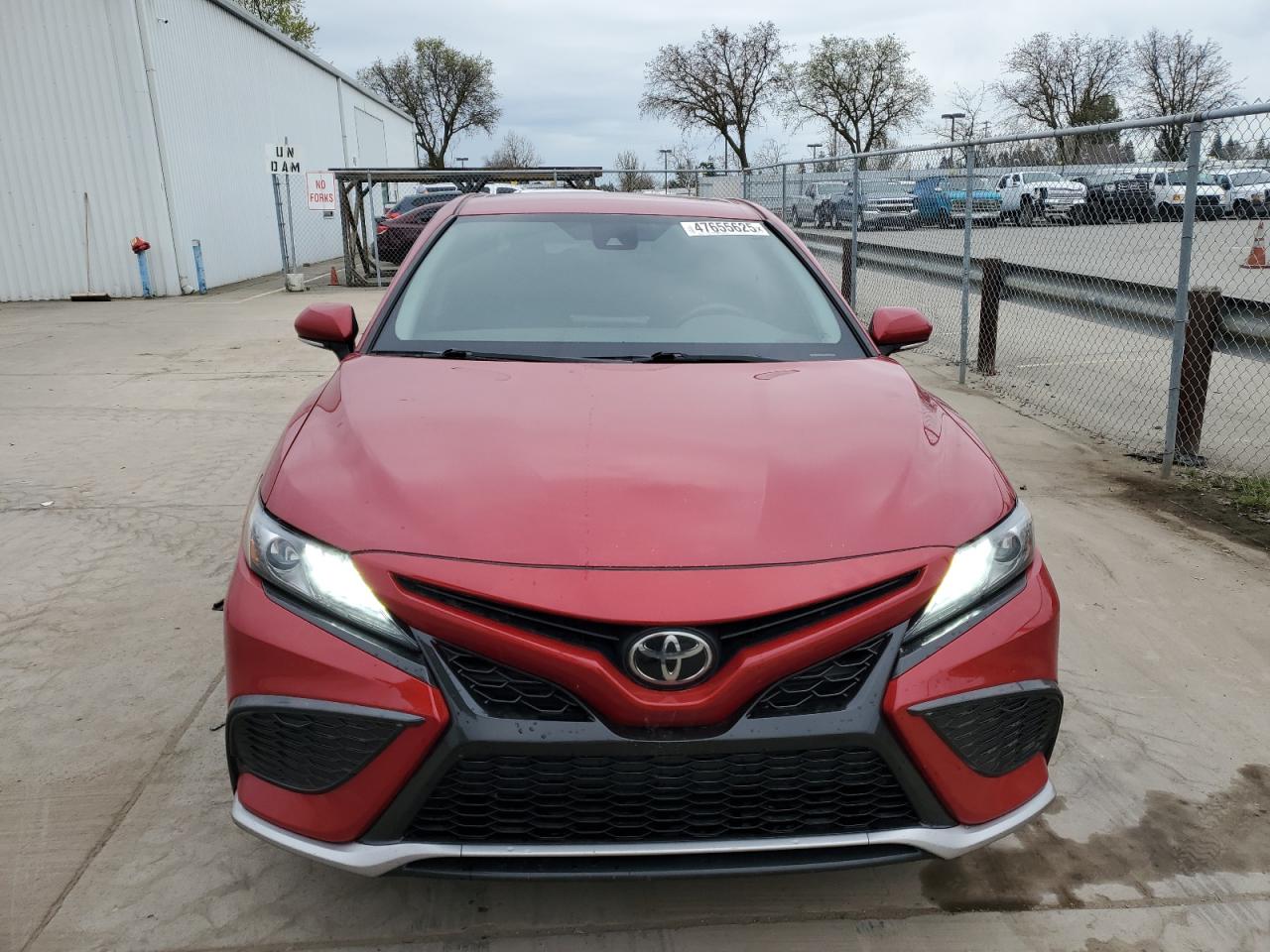 2022 Toyota Camry - Image 5