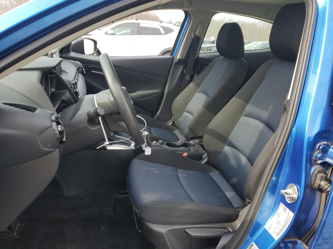 3MYDLBJV1LY700720 TOYOTA YARIS 2020