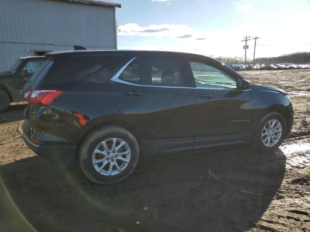 2GNAXUEV8K6243777 CHEVROLET EQUINOX 2019
