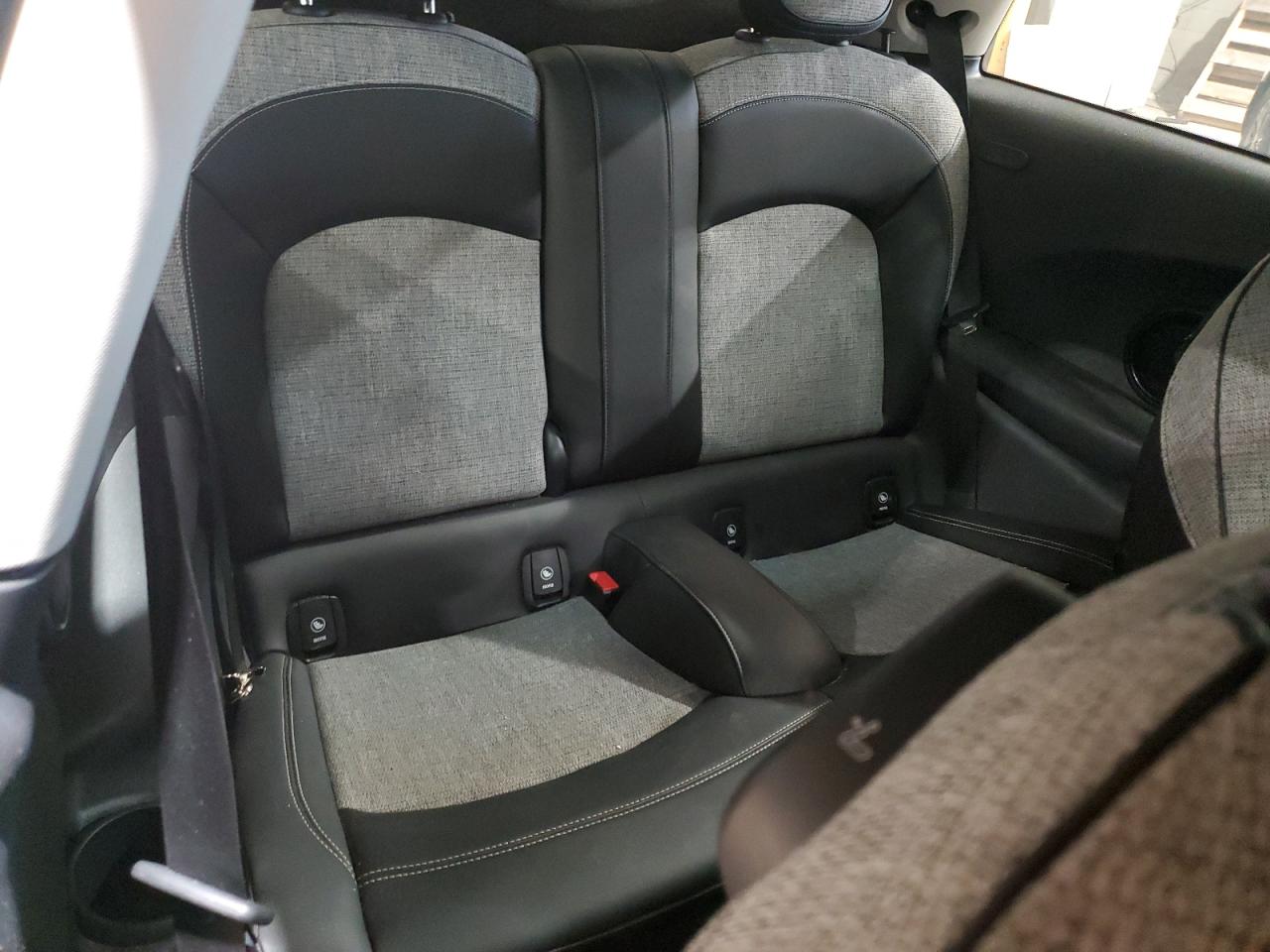2020 MINI Cooper - Image 10