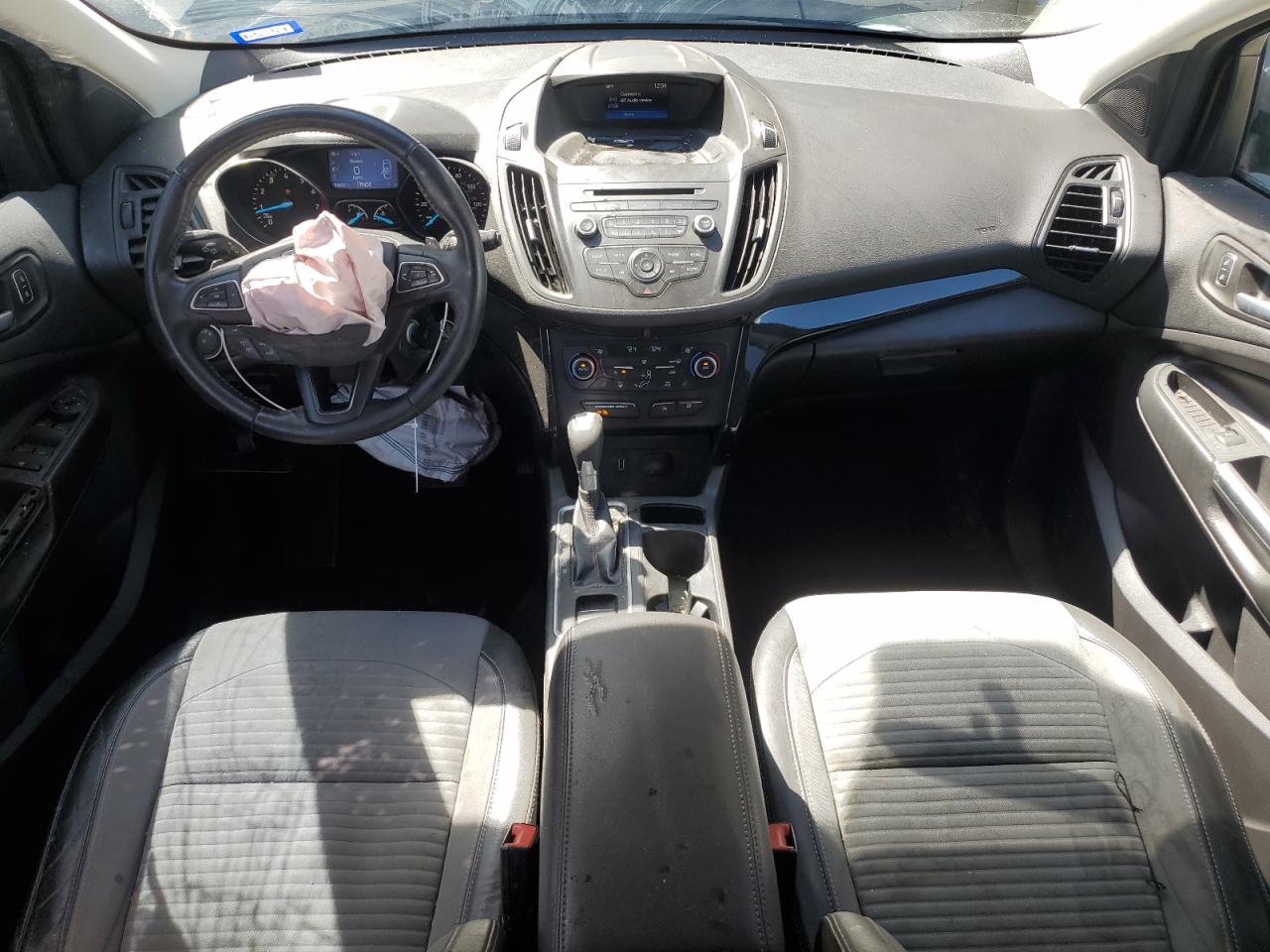 1FMCU0GD8JUD43266 FORD ESCAPE 2018