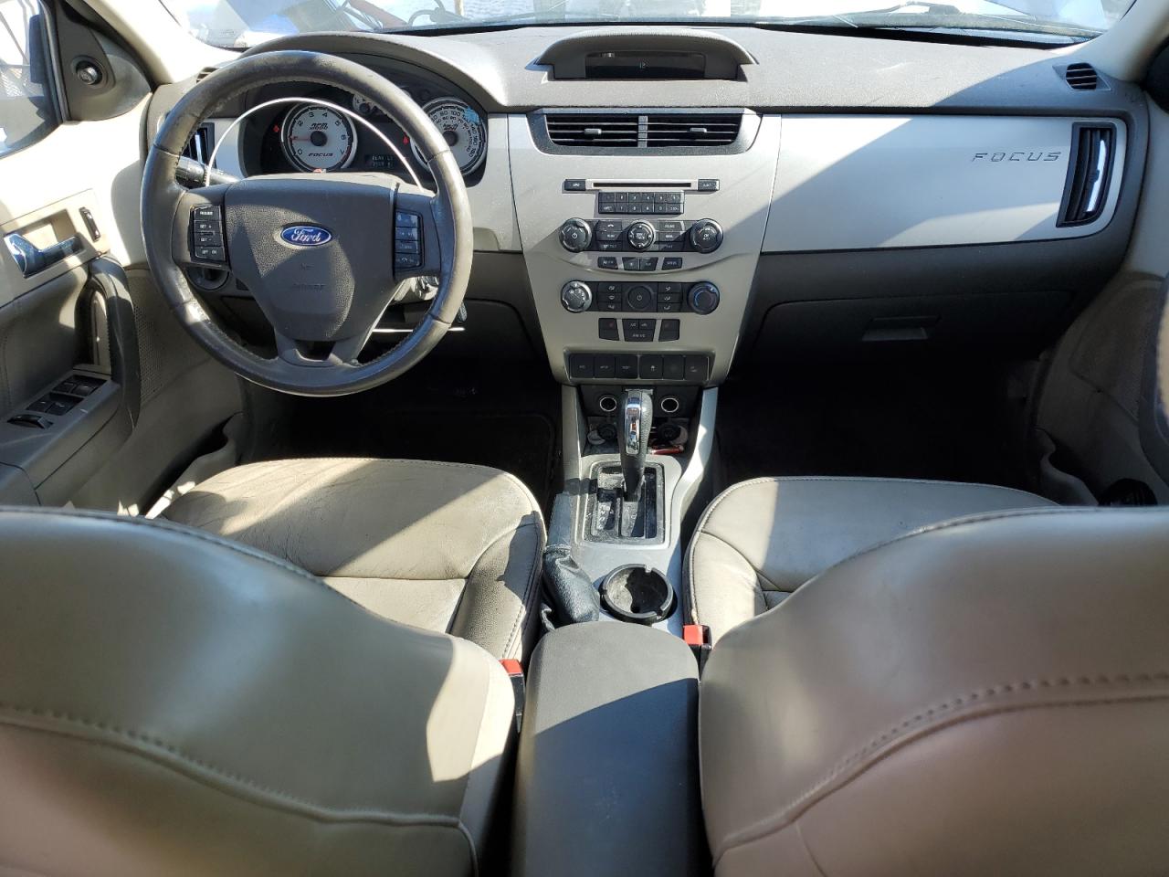 2009 Ford Focus - Image 8