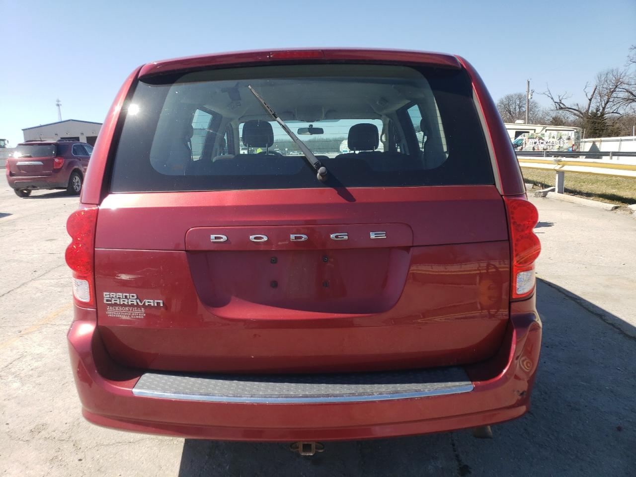 2015 Dodge Caravan - Image 6