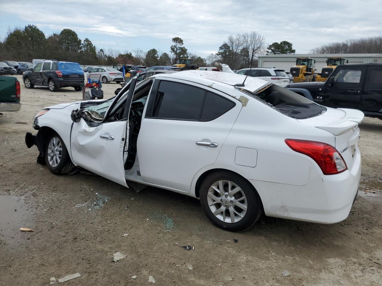 3N1CN7AP0JL821951 NISSAN VERSA 2018