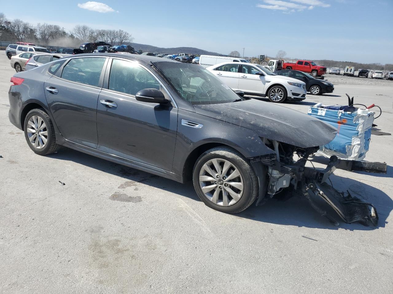 2017 Kia Optima - Image 4