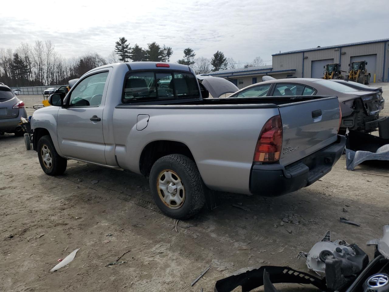 2014 Toyota Tacoma - Image 2