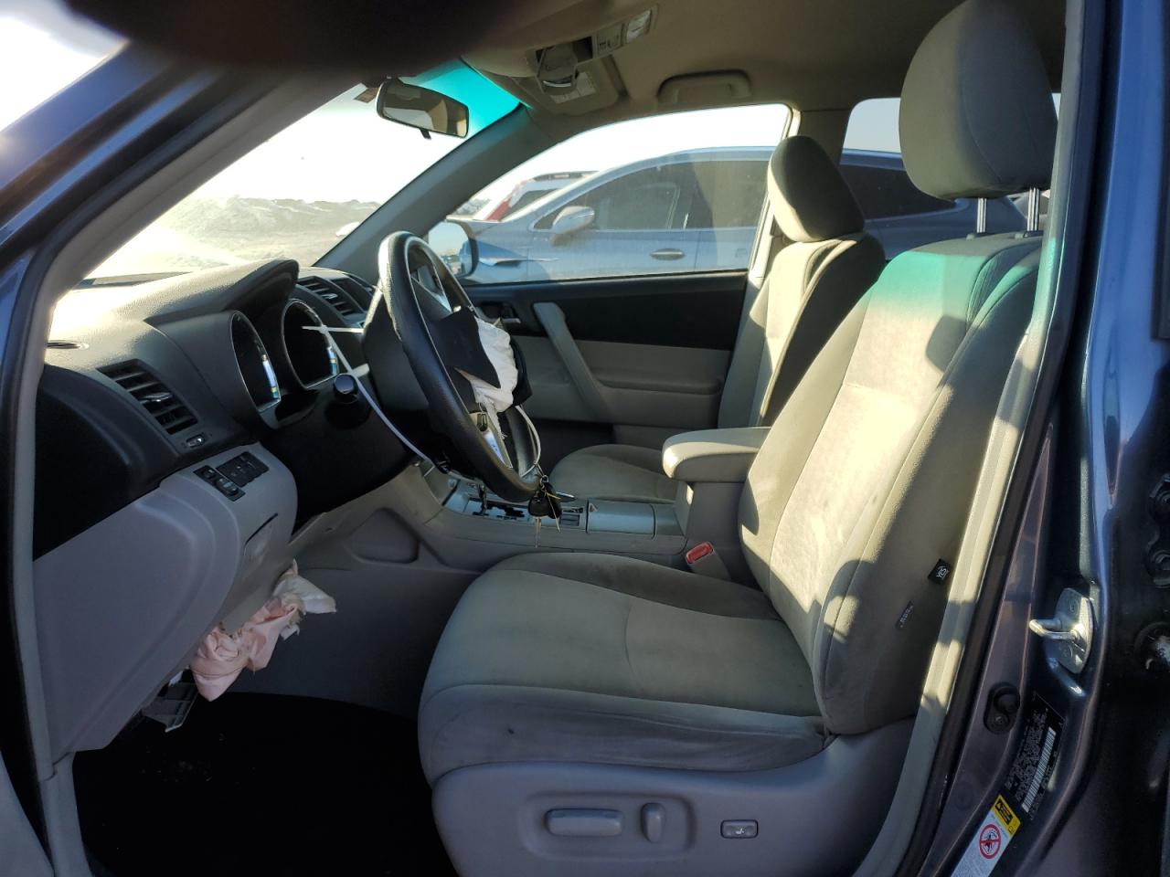 2013 Toyota Highlander - Image 7