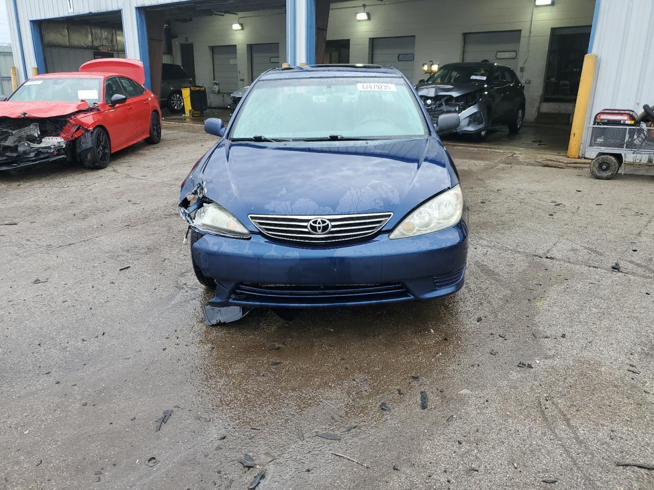 2005 Toyota Camry - Image 5