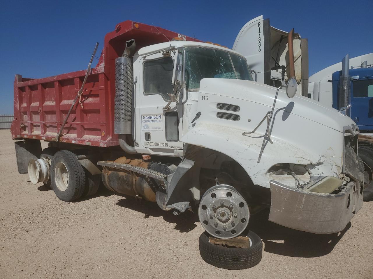 2004 Mack Cx613 Dump Truck for Sale in Andrews, TX - All Over