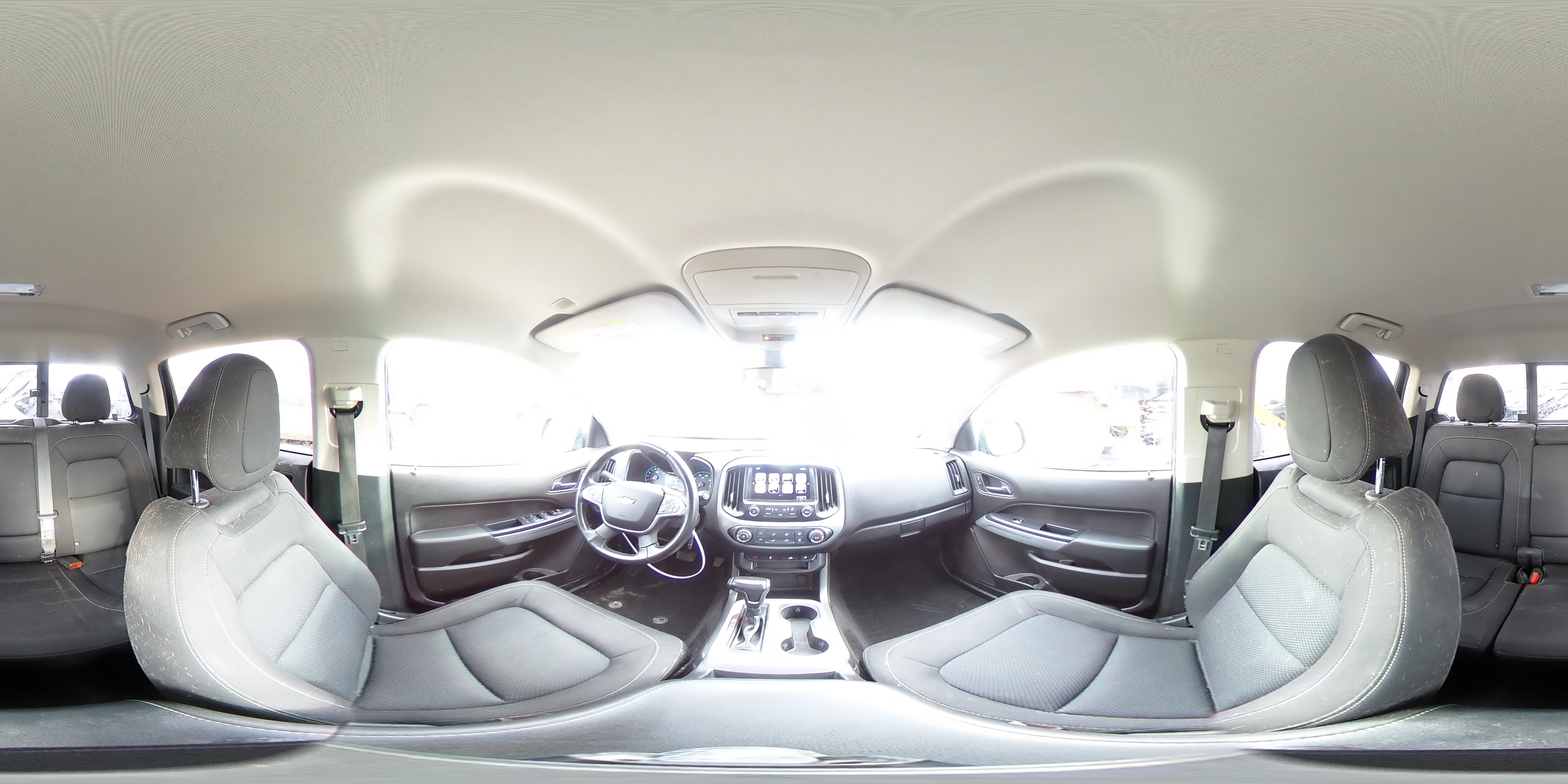 2018 Chevrolet Colorado - Image 15