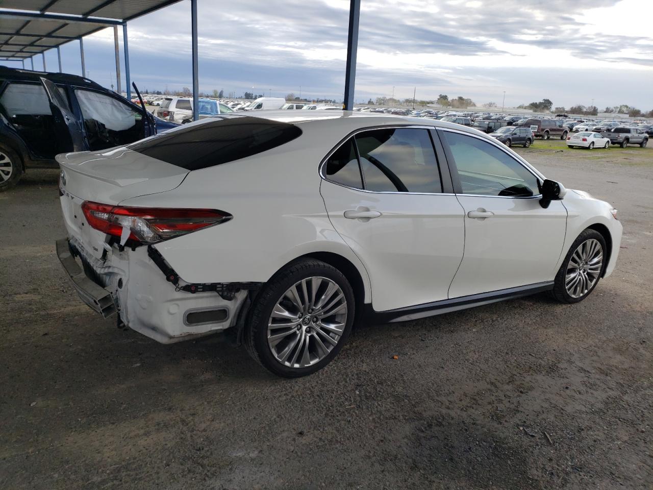 2018 Toyota Camry - Image 3