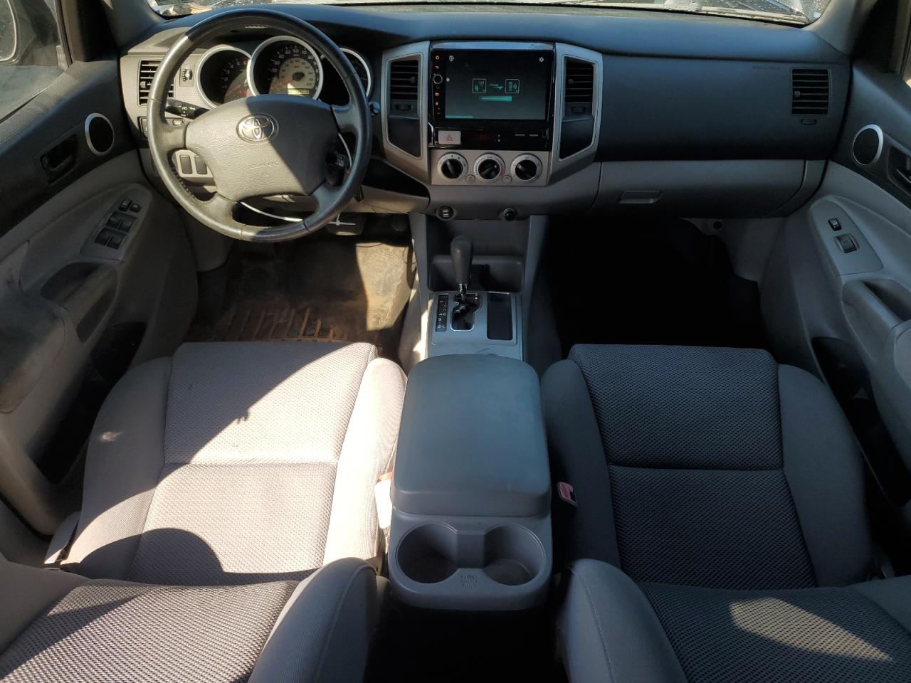 2005 Toyota Tacoma - Image 8