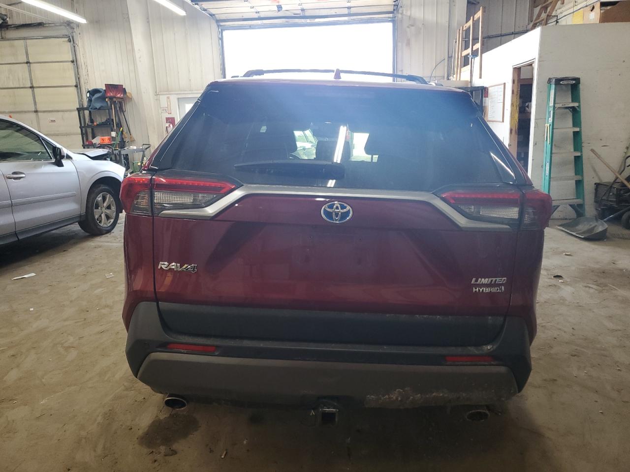 2020 Toyota RAV 4 - Image 6