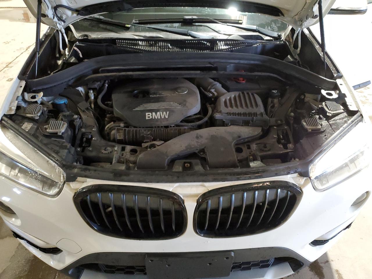 2017 BMW X1 xDrive28I VIN: WBXHT3C3XH5F72182 Lot: 49148335
