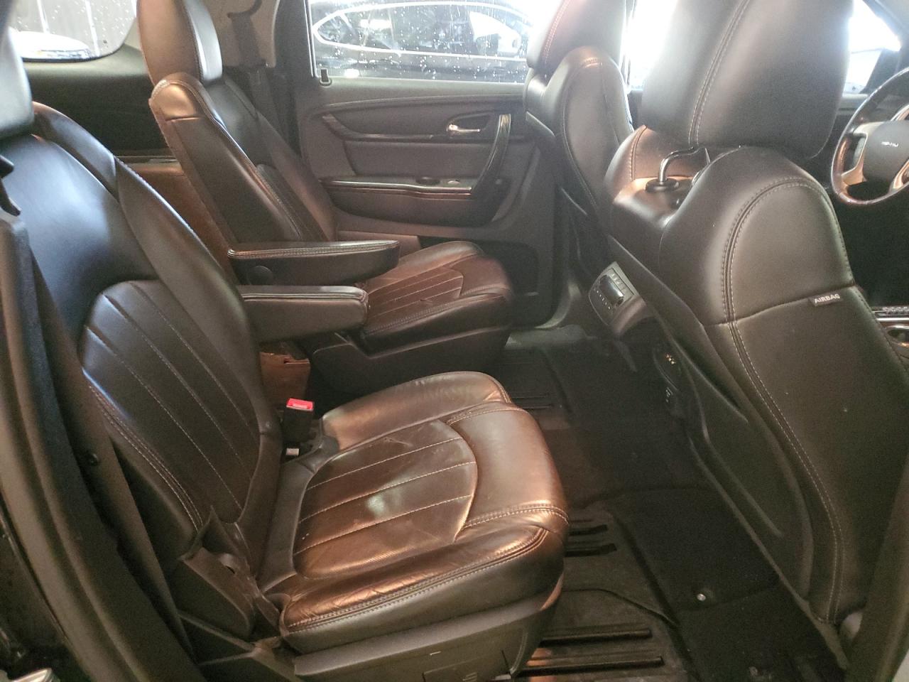 2014 GMC Acadia - Image 11