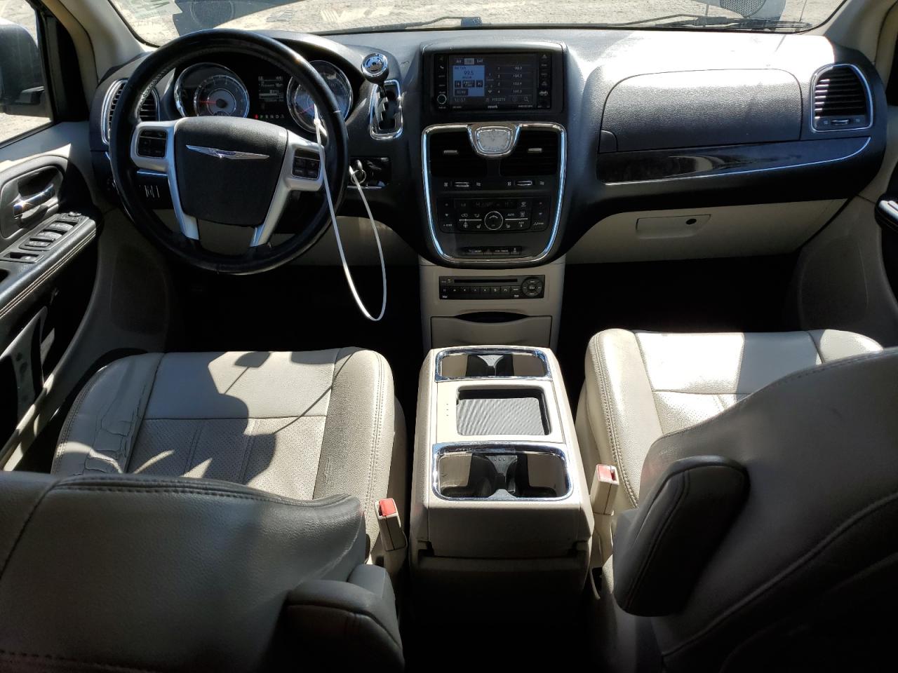 2012 Chrysler Town & Country Touring L VIN: 2C4RC1CG4CR137742 Lot: 49674035