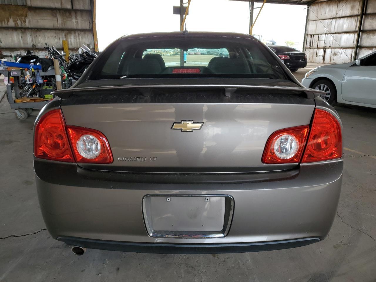 2010 Chevrolet Malibu - Image 6