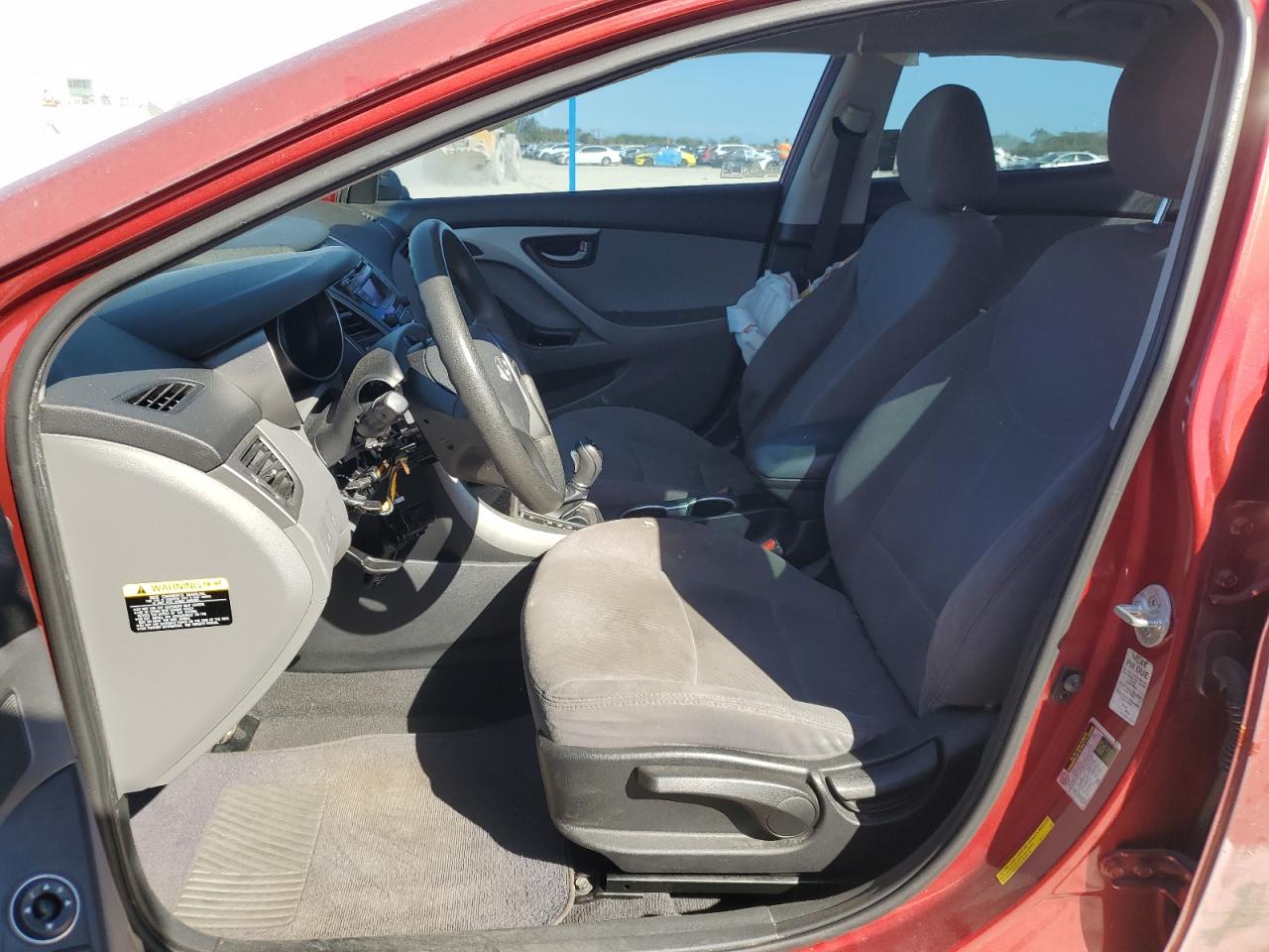 2015 Hyundai Elantra - Image 7