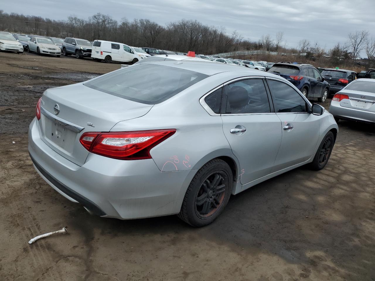1N4AL3AP8HC262406 NISSAN ALTIMA 2017