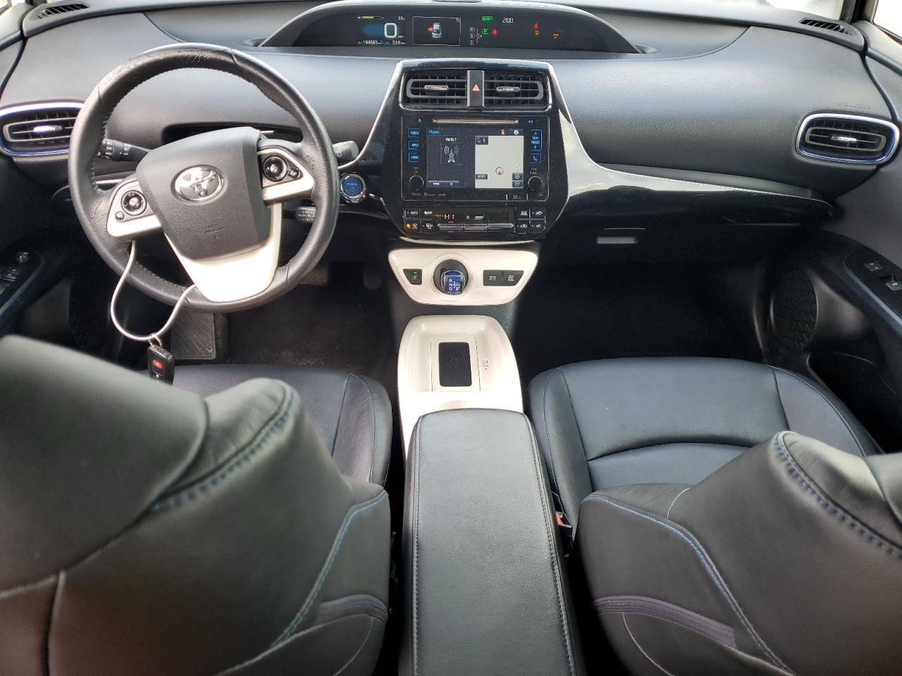 2016 Toyota Prius - Image 8