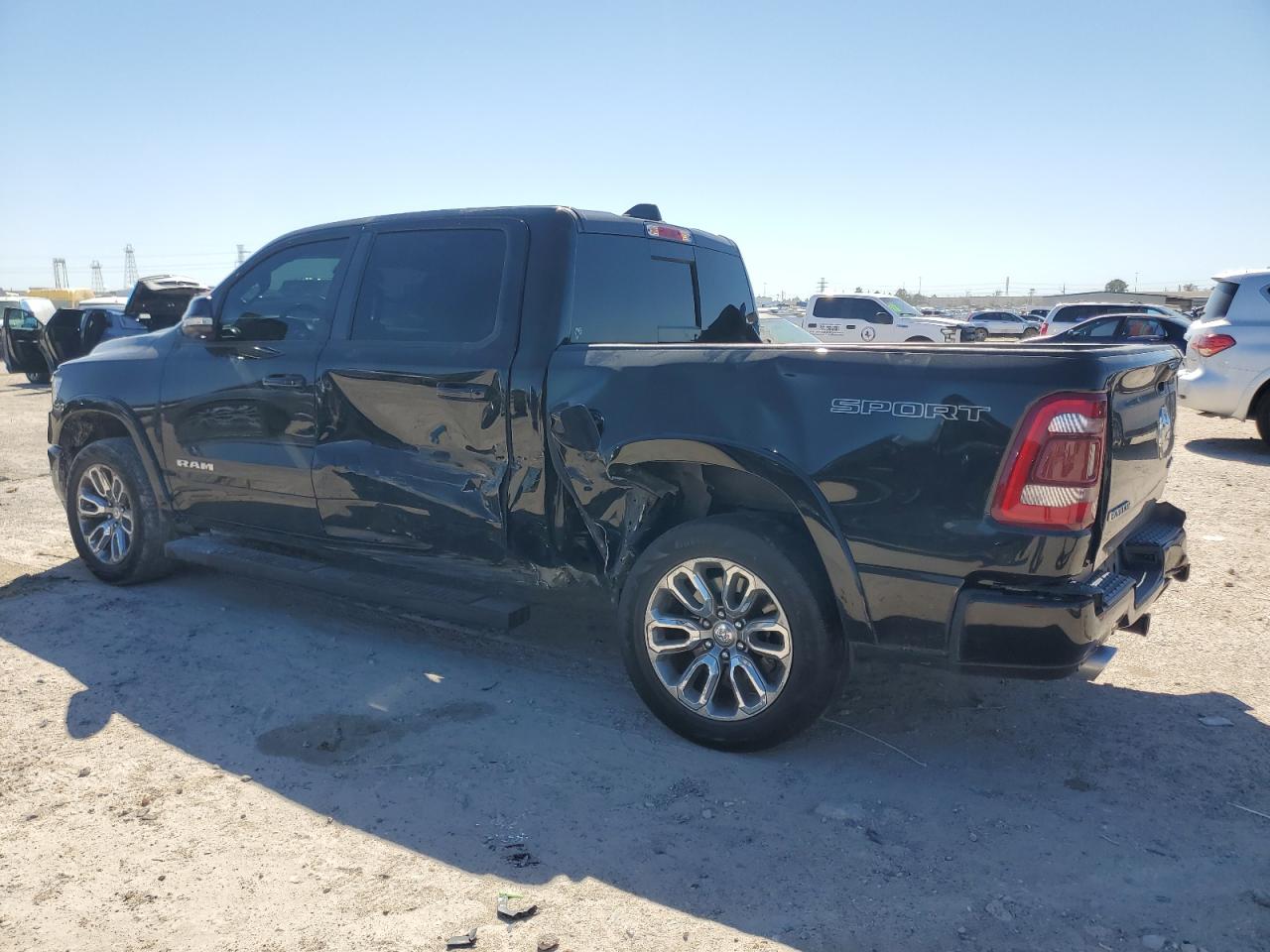 2020 RAM 1500 - Image 2