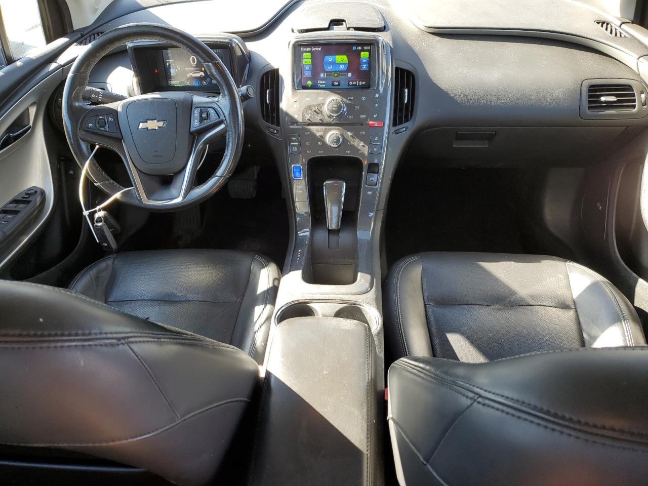 2012 Chevrolet Volt - Image 8