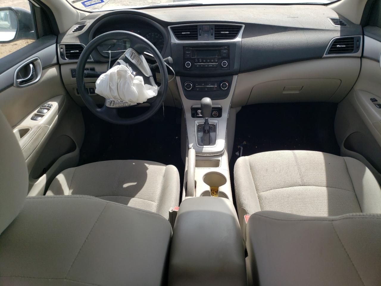 2015 Nissan Sentra - Image 8