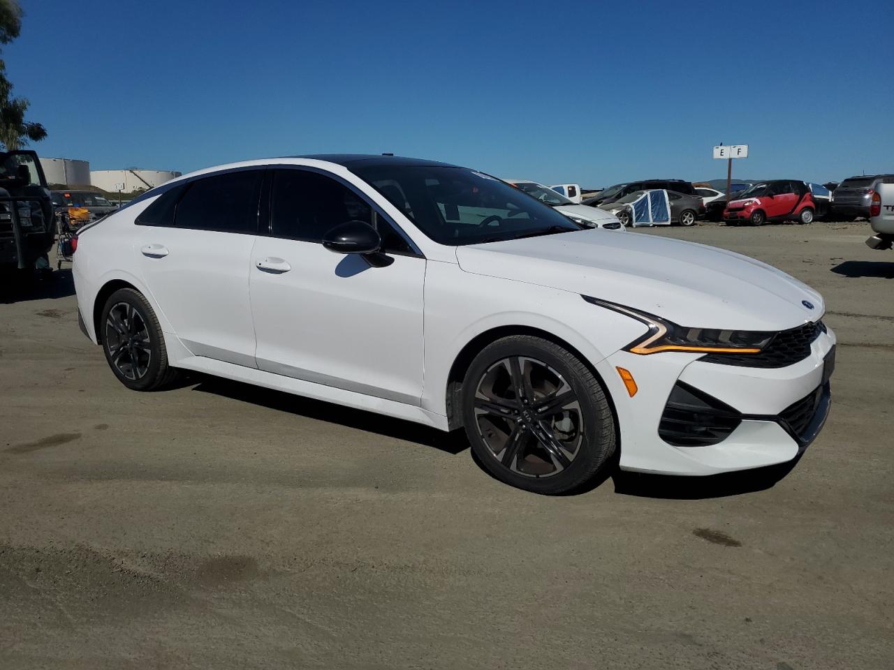 2021 Kia K5 - Image 4