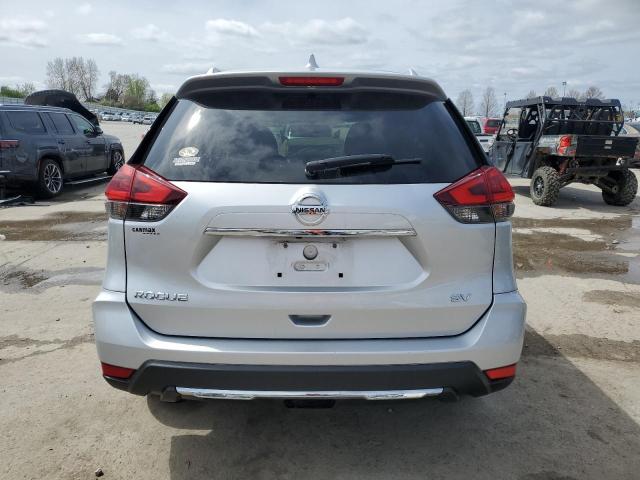 NISSAN ROGUE 2018 Серебристый